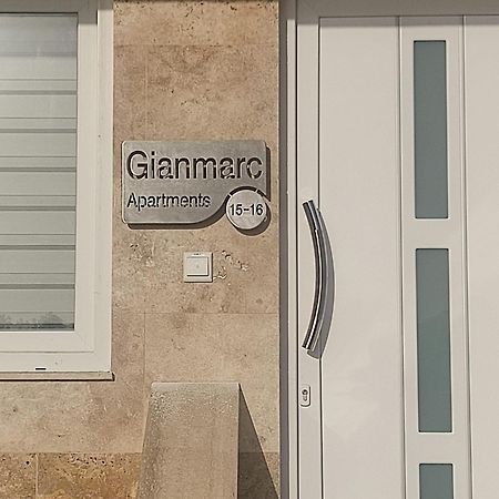 Sunset And Seaview Apartment -Brand New Mellieħa Kültér fotó