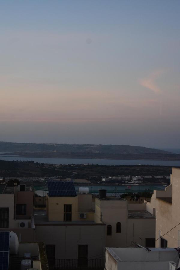 Sunset And Seaview Apartment -Brand New Mellieħa Kültér fotó